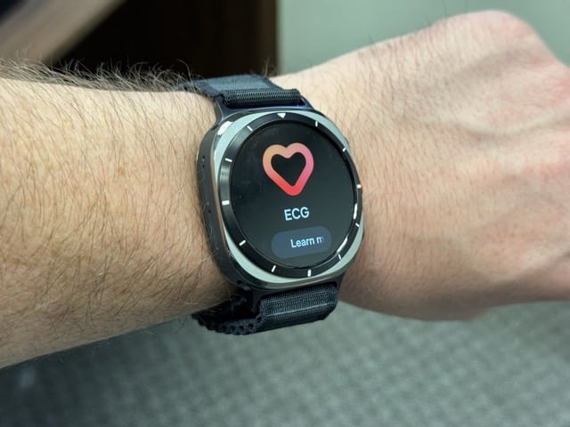 Watch Ultra ECG