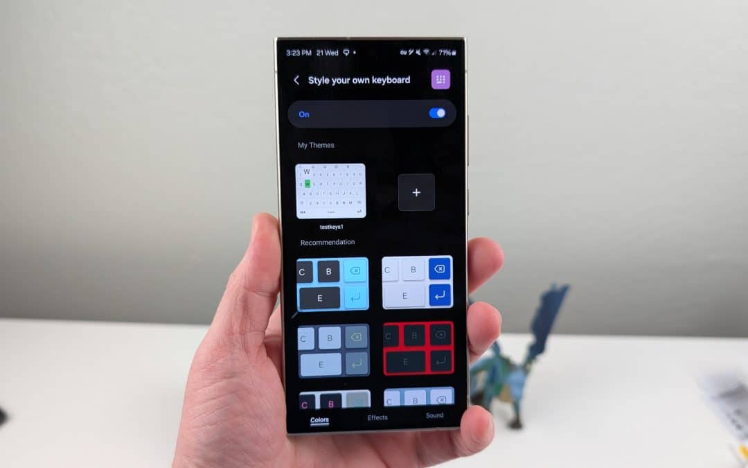 Samsung Updates Keys Cafe to Address a Theme Visibility Issue