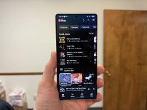 S25 Ultra with Youtube Music