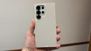 S25 Ultra in Mous Case
