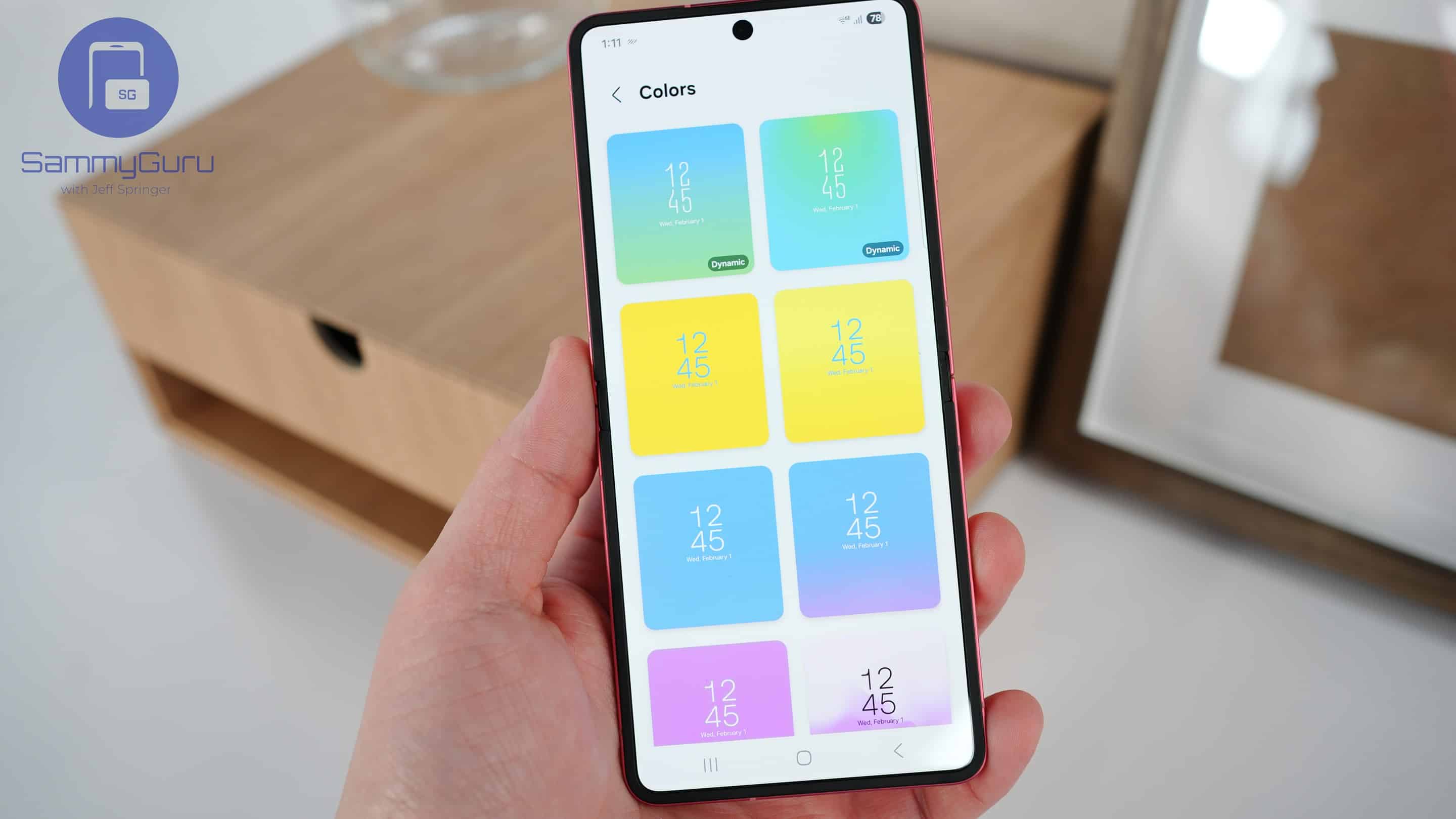 Galaxy Z Flip 7 SammyGuru 8 Wallpaper Colors