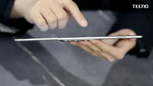 Tecno Phantom Ultimate G Fold (2)