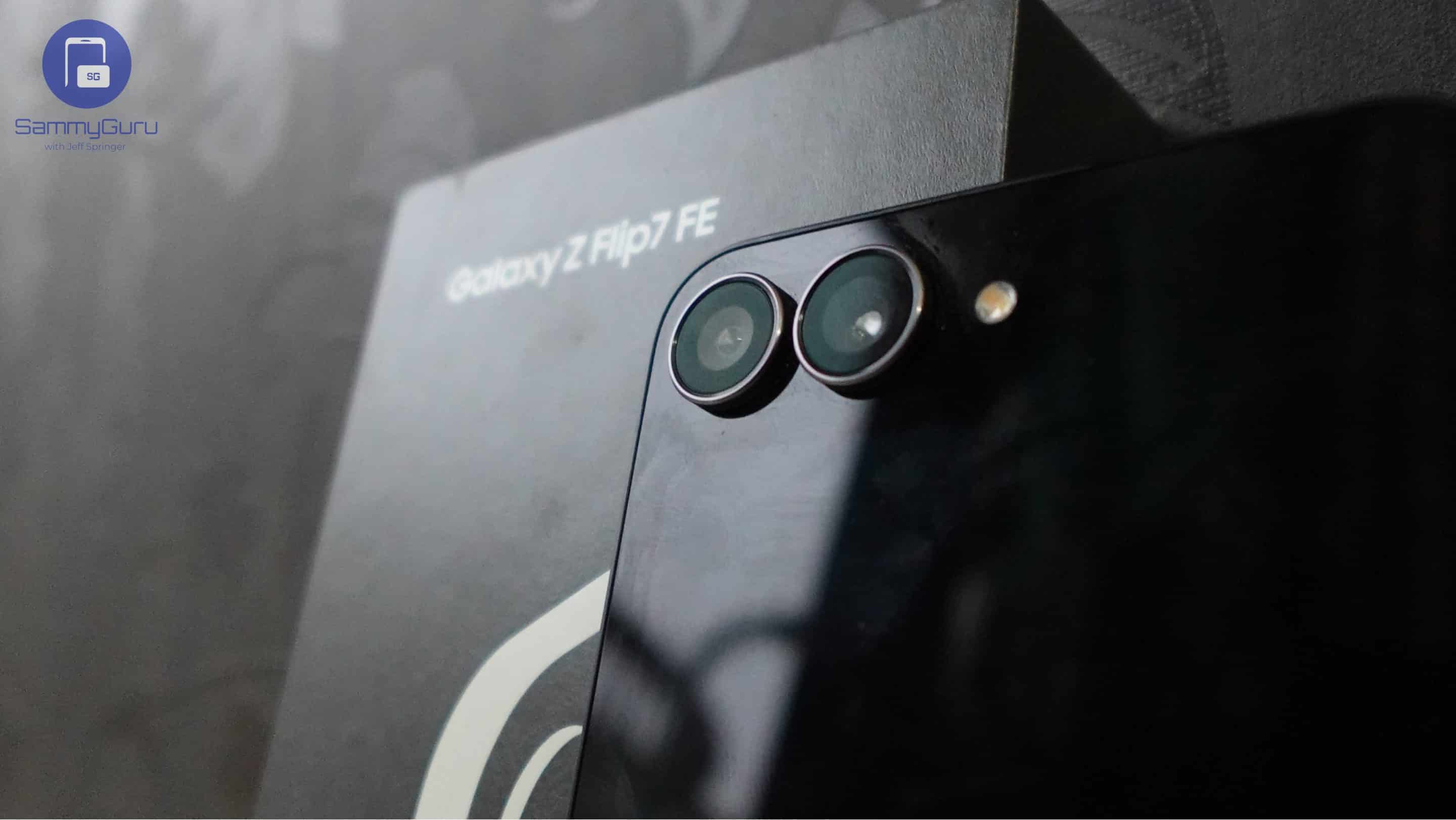 Galaxy Z Flip 7 FE unboxing SammyGuru