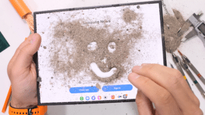 Galaxy Z TriFold durability test