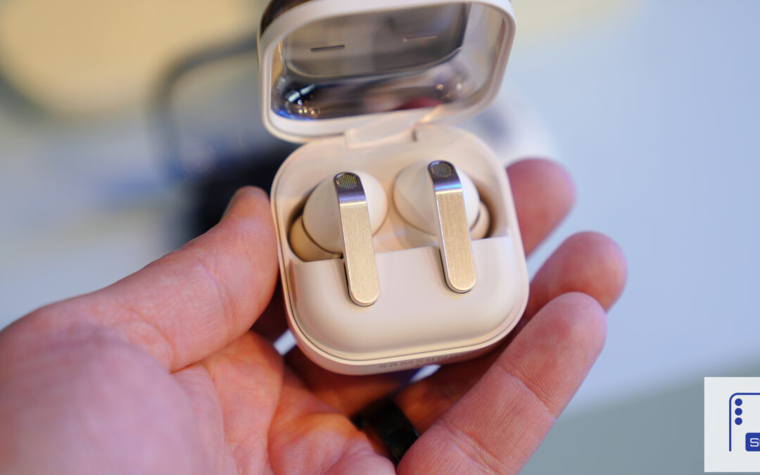 Surprise Galaxy Buds 4 Pro Deal Shaves $80 Off List Price