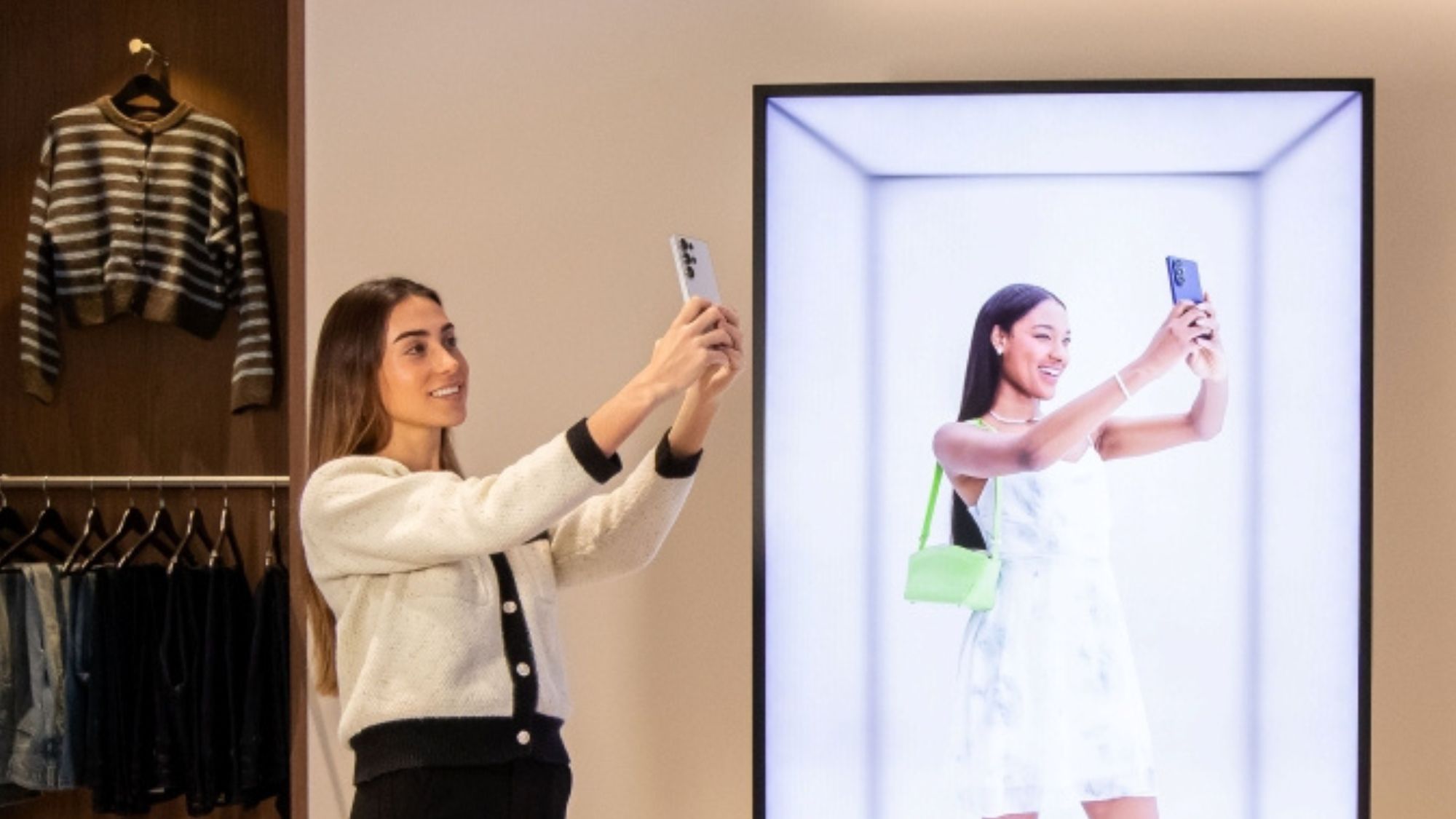Samsung Spatial Signage
