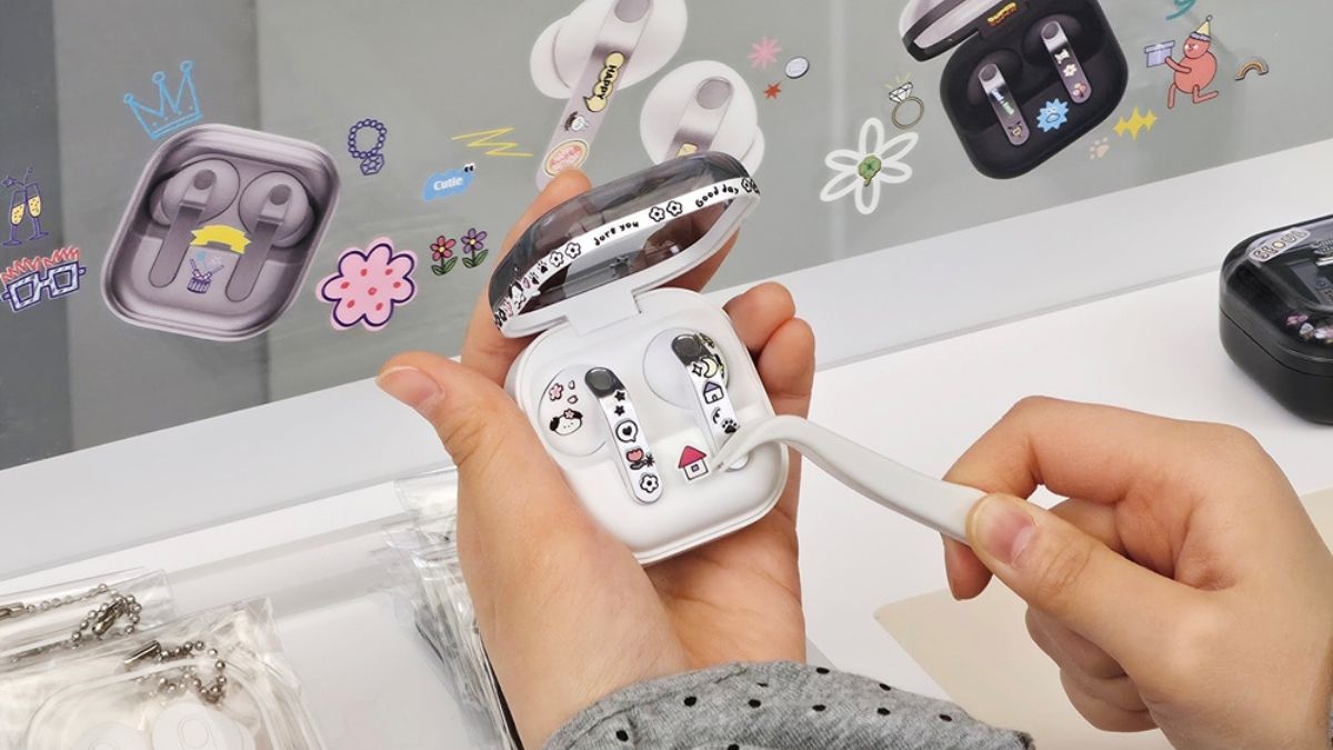 Customize Galaxy Buds 4