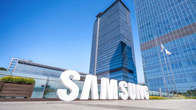 Samsung Factory