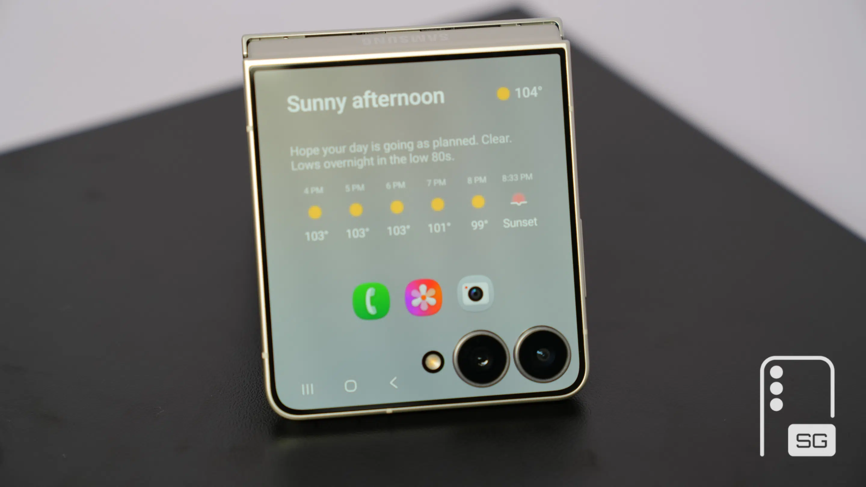 Galaxy Z Flip 8 SammyGuru 10 Weather